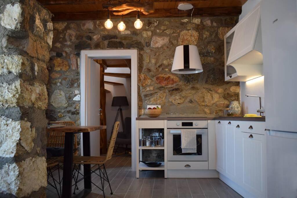 Hemeros Villa Zefiría Exteriör bild